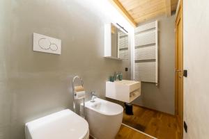 Industrial design loft with outdoor living terrace