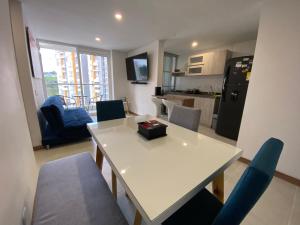 Cerca al Cable y a los lugares y restaurantes mas exclusivos. - 4hvězdičkové hotely ve městě Manizales