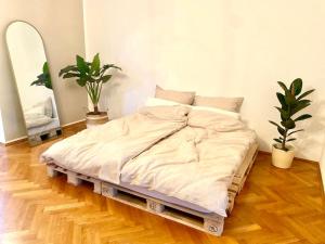 Wunderschöne Altbauwohnung mit Balkon - 102 qm