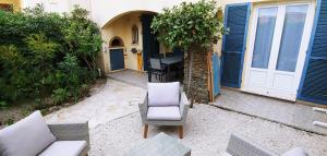 Agréable T3 avec jardin et parking privé, à 350m du centre ville et des plages, wifi, remise supplémentaire de 10 pourcent pour une location à la semaine