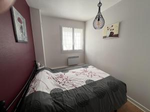 Appartement 2 chambres, parking privatif, proche mer - FR-1-197-548