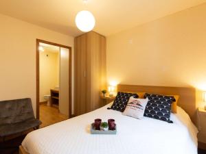 Appartements Appartement centre-ville Saint-Lary-Soulan avec piscine, sauna et parking - FR-1-296-442 : photos des chambres