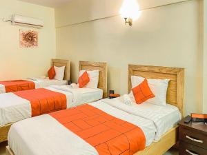 Deluxe Triple Room room in GOHO Rooms 10th Commercial