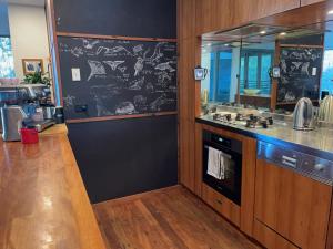 Circuit Beach House - a piece of paradise!