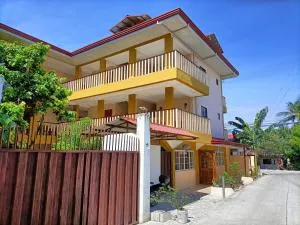 Speed 8 Inn Moalboal - Ronda