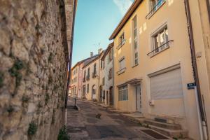 LOrgelétaine : Grande Maison au milieu des Lacs du Jura