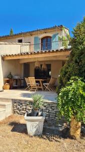 Villas Maison Ella a Lourmarin : photos des chambres