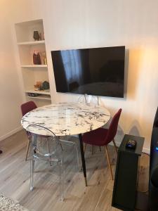 Appartements IDF18 Appartement luxueux Tram Paris 30min : photos des chambres