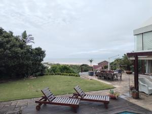 PYRAMID HOUSE BY THE SEA