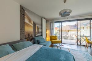 Grand studio bord du lac