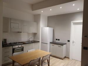 Seafront Riva appartamento fronte mare