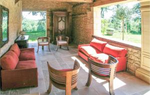 Maisons de vacances Awesome Home In Domme With 3 Bedrooms, Wifi And Private Swimming Pool : photos des chambres