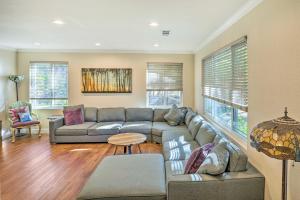 Charming Shasta Lake Retreat Boat, Hike and Fish!