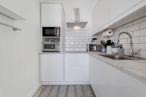 Immaculately presented 1 bed