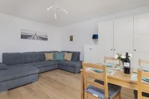 Dedala Apartment 300m to the Beach by Noclegi Renters - Babie Doły