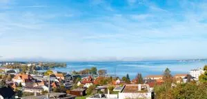 Haus4Zimmer - Luxus mit Blick über den Bodensee - mit Garage - Eichenberg