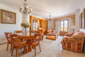 Terraza Mar y Montaña