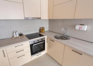 LINA - PG, Moraca River Apartment