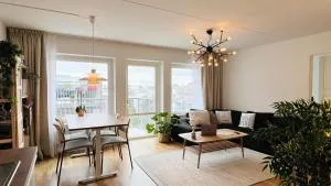Private room in Hammarby Sjöstad, common space shared! - Nackanäs