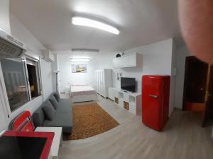 Estudio frente a Estación María Zambrano