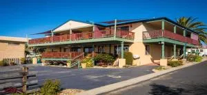 Anchors Aweigh - Adult Guests Only - Narooma