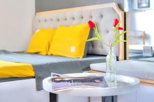 TripleTrees Apartment at Saigon Central - Rivergate Residence District 4