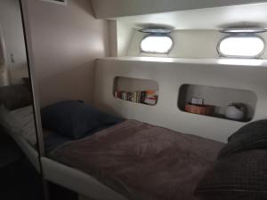 Bateaux-hotels Loc de cabines sur Yacht : photos des chambres