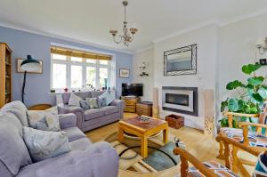 Two-Bedroom Apartment room in Delightful apartment in prime location near Hampstead Heath by UnderTheDoormat