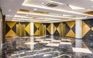 Meridian Hotel & Banquet