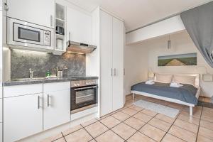 fewo1846 Strandresidenz Wassersleben - Nordi - komfortables Studioapartment mit Balkon und Meerblick