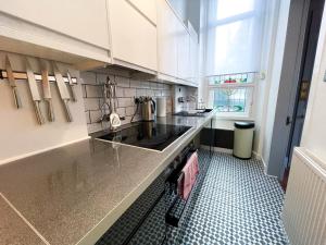 1 Bed Character Filled Glasgow Apartment