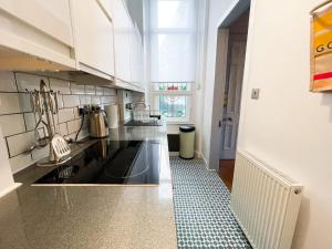 1 Bed Character Filled Glasgow Apartment