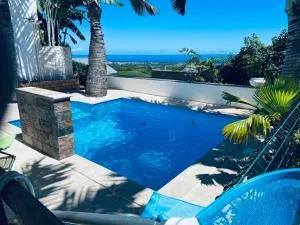 charmante maison - Bois-Rouge