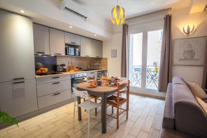 Appartements Centre Historique -FREE Parking-WIFI-NETFLIX-ZEN&COSY-SLEEPNTRIPBEZIERS : photos des chambres