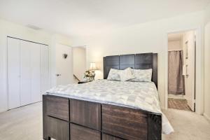 Cozy Chapel Hill Condo about 2 Mi to UNC and Dtwn!