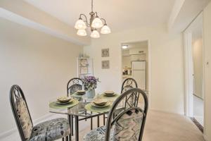 Cozy Chapel Hill Condo about 2 Mi to UNC and Dtwn!