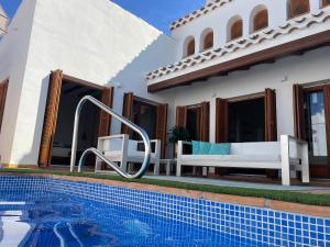 Villa para disfrutar en el Valle Golf Resort