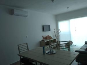 Precioso Depto equipado 5 pers, playa del carmen