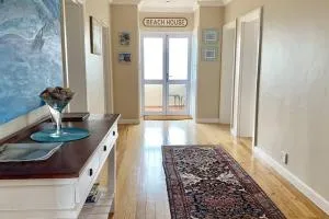 Modern apartment with stunning Sea Views - Clovelly