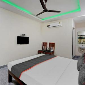 Redstone Hotel - Near US Consulate Nungambakkam