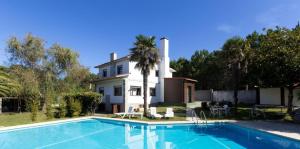 House - 3 Bedrooms with Pool WiFi and Sea views - 7428