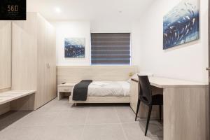 Lovely vacation, Private entrance Home with WIFI by 360 Estates