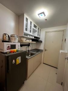 Posh 1BR @ SM Southmall w 100mbps and Netflix