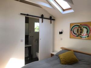 The Bay Cabin, secluded retreat Freshwater Bay