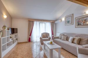 Apartments Slavica