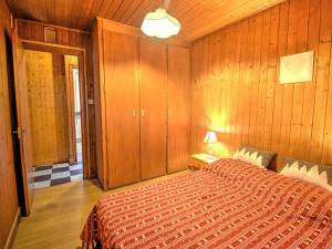 Chalet Individuel avec Jardin à 600m du Centre de Morzine – 2 Chambres, Wifi, Parking - FR-1-524-93
