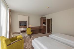 Standard Double Room room in Holiday Inn Munich Unterhaching an IHG Hotel