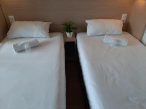 Hotels Premiere Classe Macon Sud : photos des chambres