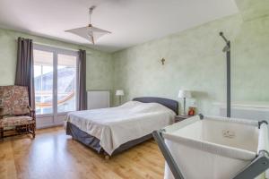 Villas Family villa at 1H15 from Lyon : photos des chambres