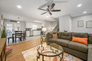 Disconnect From The City In This Outdoorsy Getaway - White